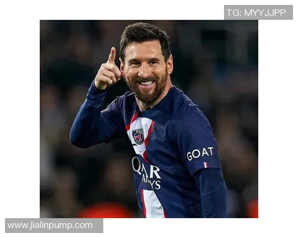 梅西加盟美国国际足球俱乐部后首度亮相 引发全球足球迷热议